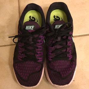 Womans Nike Lunartempo